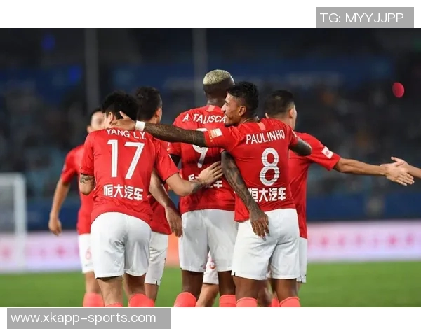 克莱强调球队防守潜力认为攻防一体球员是关键因素